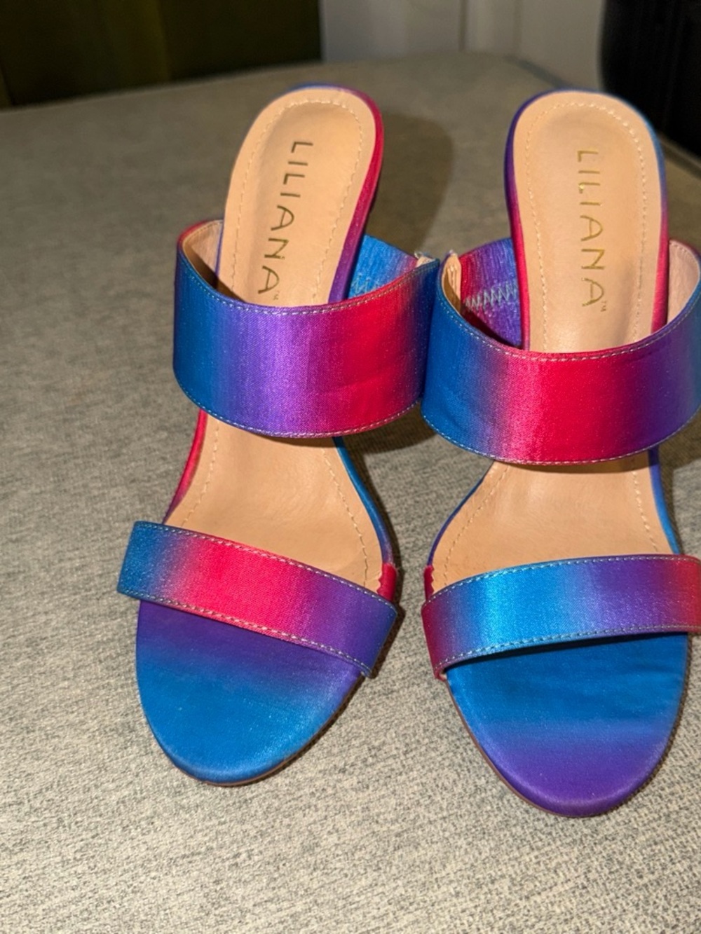Liliana Blue-Pink Ombre Slide Mules